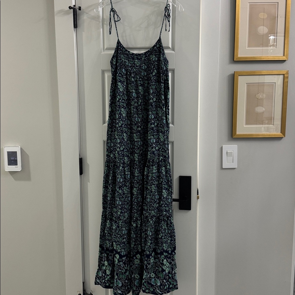 Natalie Martin Floral Maxi Dress with Spaghetti Straps Medium